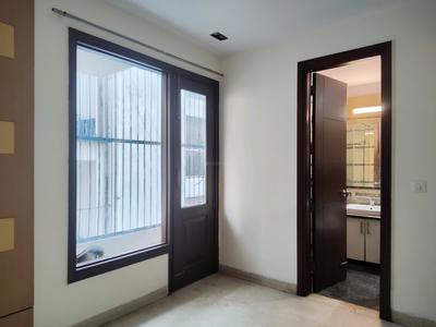 Bedroom Image of 1050 Sq.ft 3 BHK Apartment / Flat for sale in RWA Saket Block J, Saket New Delhi for Rs. 35000000