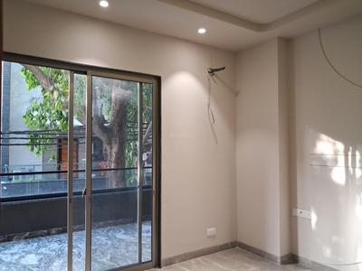 Bedroom Image of 1800 Sq.ft 3 BHK Builder Floor for sale in Paschim Vihar New Delhi for Rs. 36000000