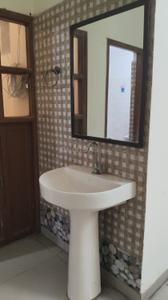 Image of 1700 Sq.ft 3 BHK Builder Floor for rent in Palam Vihar, Gurgaon for Rs. 33000