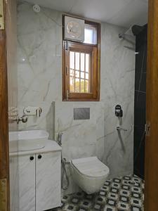 Bedroom Three Image of 1250 Sq.ft 3 BHK Builder Floor for sale in Vaishali Ghaziabad for Rs. 14400000