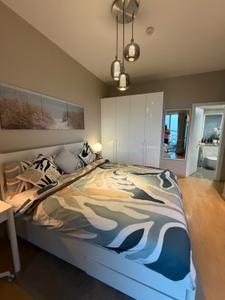 Bedroom Image of 2300 Sq.ft 3.5 BHK Apartment / Flat for rent in DLF One Midtown, Karampura New Delhi for Rs. 95000