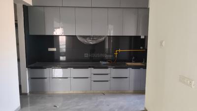 Kitchen Image of 2300 Sq.ft 3 BHK Apartment / Flat for rent in Shafalya Veritas, Sola Ahmedabad for Rs. 43000