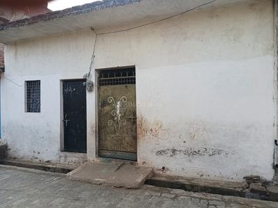 Image of 1000 Sq.ft 3 BHK Independent House for sale in Cooperganj, Kanpur for Rs. 3000000