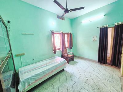 Bedroom Image of 500 Sq.ft 1 RK Independent House for rent in Sigra Varanasi for Rs. 15000