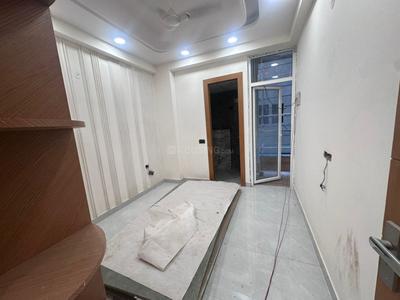 Bedroom Image of 2265 Sq.ft 4 BHK Builder Floor for sale in Emerald Crest 1, Sector 107 Noida for Rs. 13590000