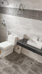 Image of 2452 Sq.ft 4 BHK Villa for rent in Paramount Golfforeste Villas, Surajpur, Greater Noida for Rs. 28000