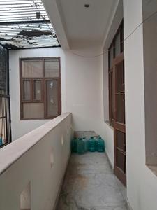Living Room Image of 1200 Sq.ft 2 BHK Independent House for rent in Sector 47 Noida for Rs. 24500