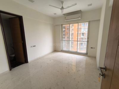 Bedroom Image of 825 Sq.ft 2 BHK Apartment / Flat for rent in Ekta Tripolis, Goregaon West Mumbai for Rs. 80000