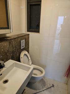 Common Bathroom Image of 850 Sq.ft 2 BHK Apartment / Flat for sale in Innovative Parekh House, Matunga East Mumbai for Rs. 38500000