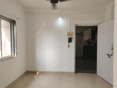 Living Room Image of 405 Sq.ft 1 BHK Apartment / Flat for rent in Saptarshi CHS, Kandivali West Mumbai for Rs. 25000
