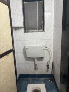 Bathroom Image of 525 Sq.ft 1 BHK Apartment / Flat for rent in Virat Tower, Kalwa Thane for Rs. 25000