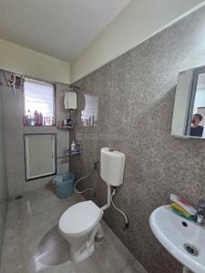 Bathroom Image of 1290 Sq.ft 3 BHK Builder Floor for sale in Mulund East Mumbai for Rs. 26000000