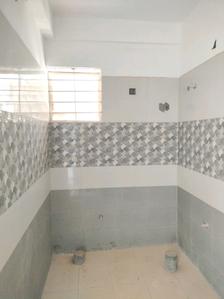 Common Bathroom Image of 1550 Sq.ft 3 BHK Apartment / Flat for sale in Electronic City Bengaluru for Rs. 7750000