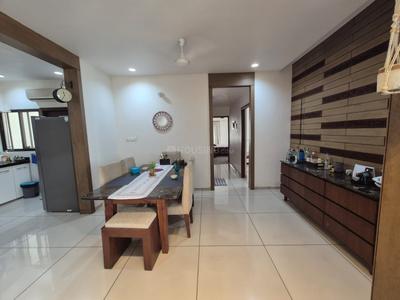 Hall Image of 2200 Sq.ft 3 BHK Apartment / Flat for rent in Darshanam Central Park, Sayajiganj Vadodara for Rs. 55000