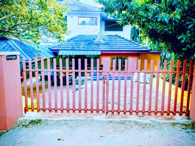 Image of 1800 Sq.ft 4 BHK Independent House for sale in Shoranur, Palakkad for Rs. 4000000