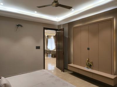 Bedroom Image of 3800 Sq.ft 5 BHK Builder Floor for sale in Indirapuram Ghaziabad for Rs. 57000000