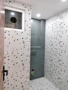 Common Bathroom Image of 1350 Sq.ft 4 BHK Builder Floor for sale in Bharat Vihar New Delhi for Rs. 15000000