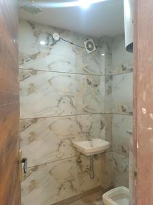 Common Bathroom Image of 1120 Sq.ft 3 BHK Builder Floor for sale in Mahavir Enclave New Delhi for Rs. 11000000