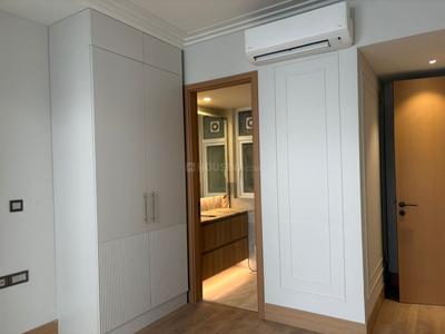 Bedroom Image of 3200 Sq.ft 4.5 BHK Builder Floor for sale in DLF The Grove, DLF Phase 5 Gurgaon for Rs. 91000000