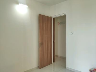 Bedroom Image of 600 Sq.ft 1 BHK Apartment / Flat for sale in Raunak 108, Kasarvadavali Thane for Rs. 6600000