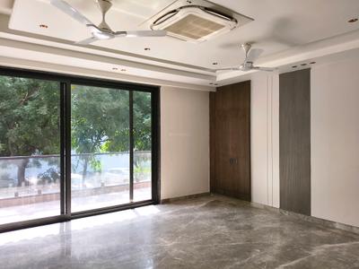 Living Room Image of 4500 Sq.ft 4 BHK Builder Floor for sale in Vipul World, Sector 48 Gurgaon for Rs. 50000000