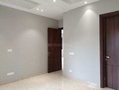 Bedroom Image of 2700 Sq.ft 4 BHK Builder Floor for sale in Safdarjung Enclave New Delhi for Rs. 90000000