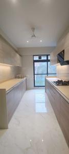 Kitchen Image of 1700 Sq.ft 4 BHK Apartment / Flat for sale in Khar West Mumbai for Rs. 130000000