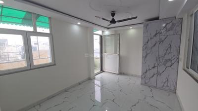 Bedroom Image of 915 Sq.ft 3 BHK Builder Floor for rent in Bharat Vihar New Delhi for Rs. 22500