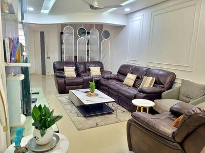 4 BHK Flat