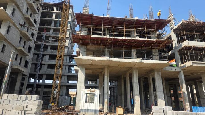 Aura Vidha Main Image 1