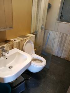Bedroom Image of 720 Sq.ft 1 BHK Apartment / Flat for sale in Lodha New Cuffe Parade, Sion Mumbai for Rs. 18400000