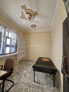 Bedroom Image of 1200 Sq.ft 3 BHK Builder Floor for rent in Kakadeo Kanpur for Rs. 16000