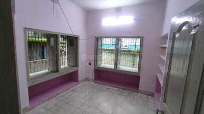 Balcony Image of 800 Sq.ft 2 BHK Independent House for rent in Purba Barisha Kolkata for Rs. 12000