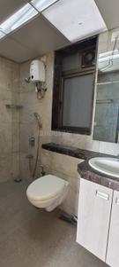 Bathroom Image of 885 Sq.ft 2 BHK Apartment / Flat for rent in Supreme Lake Florence, Powai Mumbai for Rs. 80000