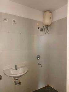 Common Bathroom Image of 777 Sq.ft 1.5 BHK Apartment / Flat for sale in Palava Phase 1 Thane for Rs. 4400000