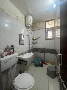 Bathroom Image of 385 Sq.ft 1 RK Apartment / Flat for rent in Sector 63 Mohali for Rs. 16500