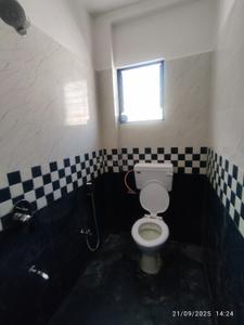 Bathroom Image of 500 Sq.ft 1 BHK Apartment / Flat for rent in Hinjawadi Pune for Rs. 13500