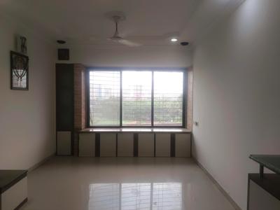 Living Room Image of 1050 Sq.ft 2 BHK Apartment / Flat for rent in Gayatri Darshan, Kandivali East Mumbai for Rs. 56000