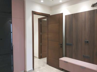 Bedroom Image of 1125 Sq.ft 3 BHK Builder Floor for sale in Vikaspuri New Delhi for Rs. 23500000