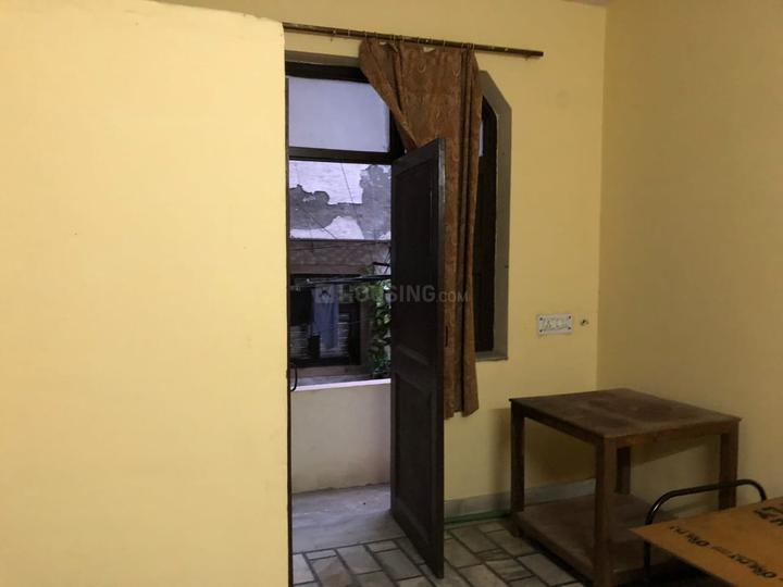 Model Town Bedroom 1