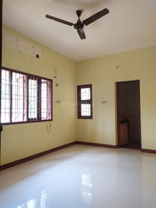 Bedroom Image of 1600 Sq.ft 2 BHK Independent House for rent in Vettuvankani Chennai for Rs. 65000
