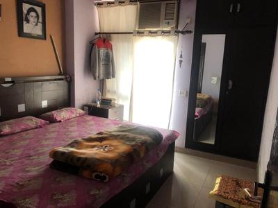 Bedroom Image of 1080 Sq.ft 2.5 BHK Apartment / Flat for sale in Mahagun Mosaic, Vaishali Ghaziabad for Rs. 12300000