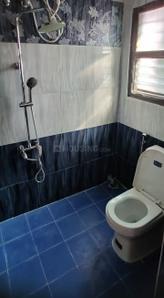 Bathroom Image of 1200 Sq.ft 2 BHK Apartment / Flat for rent in S S Colony Madurai for Rs. 17500