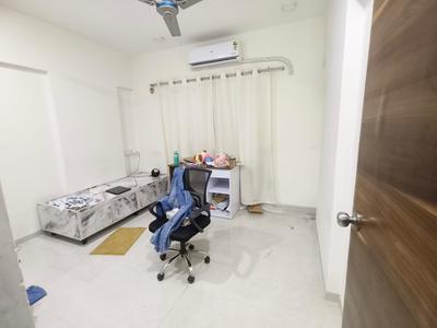 Bedroom Image of Home Stay Services In Neelkanth Apartments in Santacruz East, Mumbai