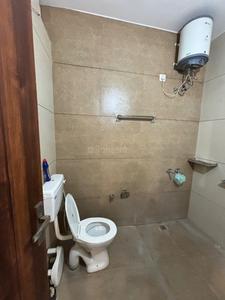 Bathroom Image of 580 Sq.ft 1 RK Apartment / Flat for rent in Bhai Randhir Singh Nagar Ludhiana for Rs. 11000