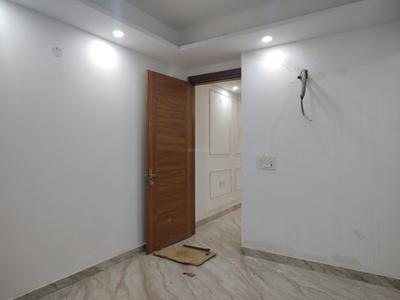 Bedroom Image of 800 Sq.ft 2 BHK Builder Floor for rent in Chhattarpur New Delhi for Rs. 24000