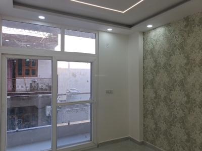 Bedroom Image of 900 Sq.ft 3 BHK Builder Floor for sale in Dwarka Mor New Delhi for Rs. 5400000
