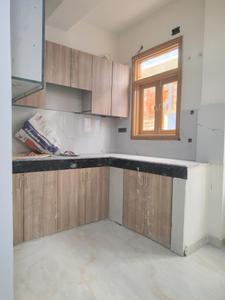 Kitchen Image of 650 Sq.ft 2 BHK Builder Floor for sale in Khanpur New Delhi for Rs. 4100000