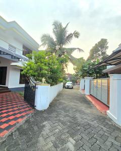Image of 2200 Sq.ft 4 BHK Independent House for sale in Desom, Aluva for Rs. 9000000