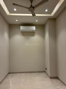 Bedroom Image of 2230 Sq.ft 3 BHK Builder Floor for sale in Navjeevan Vihar New Delhi for Rs. 82500000